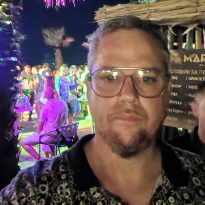 Brave Guard Security B.V. logo